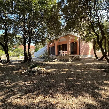 Simuni Holiday Home