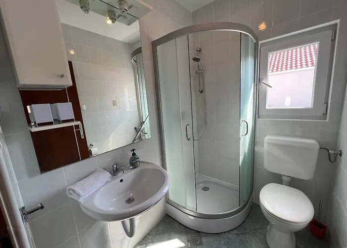 House By Pag Tours Вилла