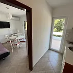 House By Pag Tours * Šimuni
