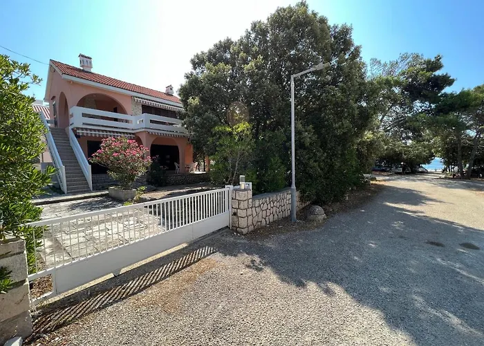 Villa House By Pag Tours *